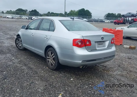 2006 Volkswagen Jetta 2.5 из США, поврежденный, VIN 3VWDF71K16M658857